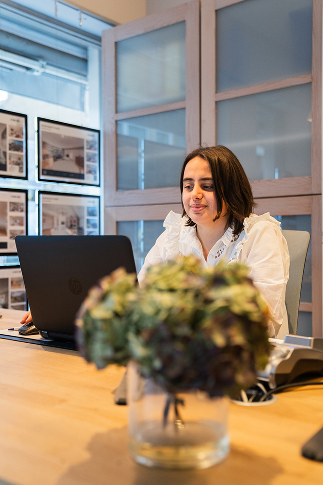 Foto Administratief Bediende – Vakantieverhuur